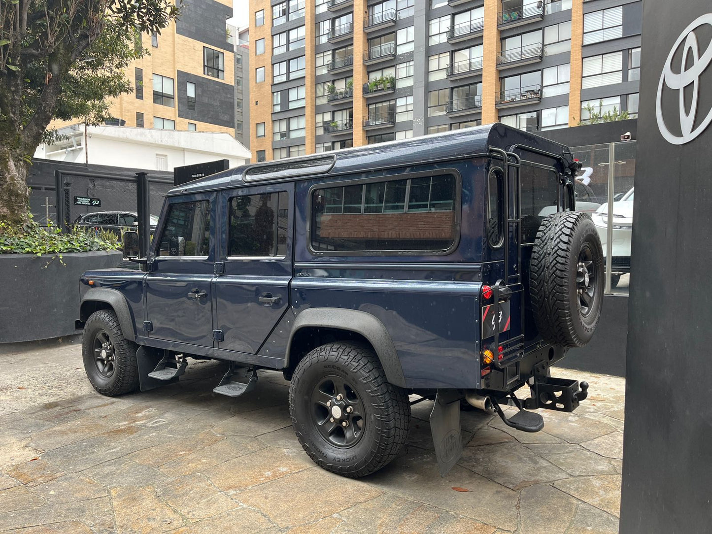 Land Rover Defender 110 S Blindada Modelo 2013