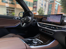 Cargar imagen en el visor de la galería, BMW X5 xDrive40I Modelo 2024

