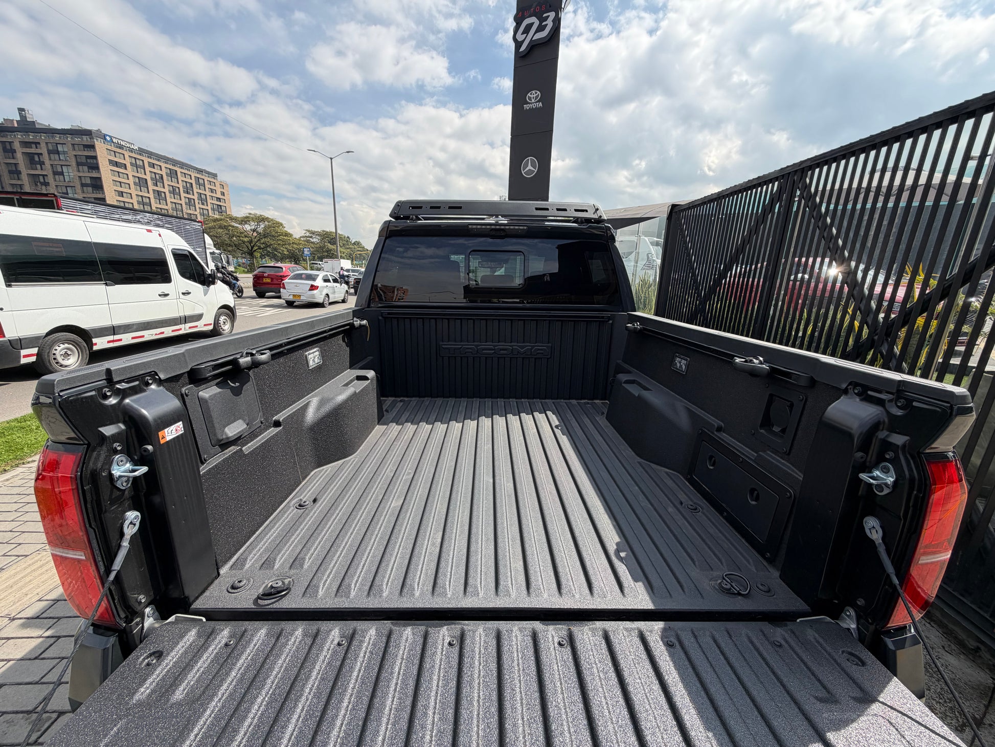 Toyota Tacoma TRD Sport Modelo 2025 - Autos 93