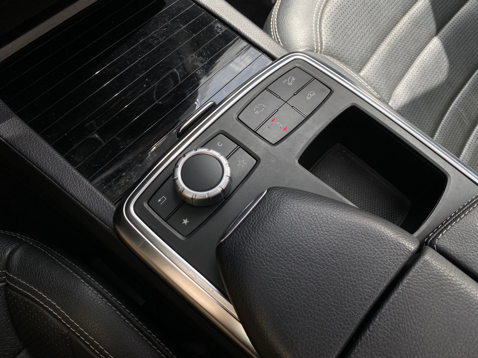 Mercedes-Benz ML63 AMG Modelo 2015 - Autos 93