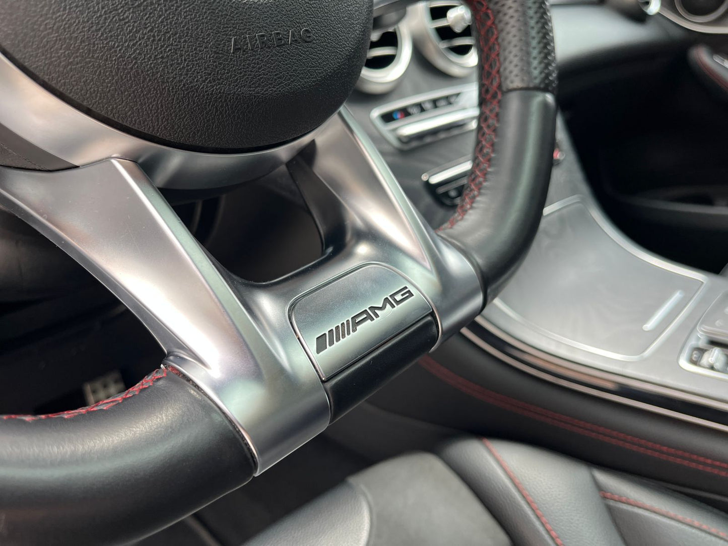 Mercedes-Benz GLC 43 AMG 4MATIC Modelo 2020 - Autos 93