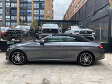 Cargar imagen en el visor de la galería, Mercedes-Benz C200 Cabriolet Modelo 2017
