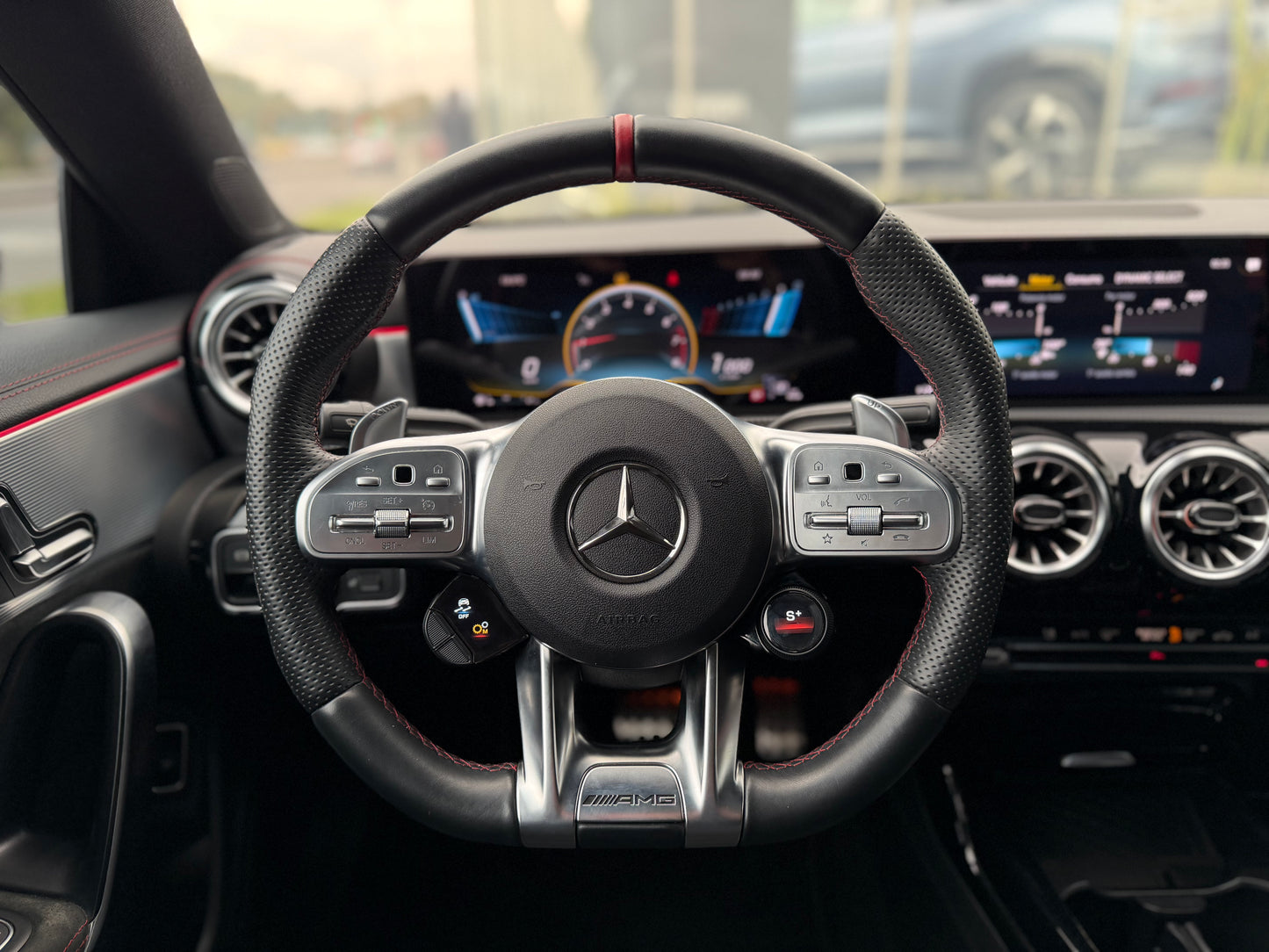 Mercedes Benz CLA 35 AMG Modelo 2023