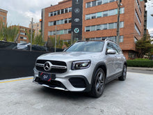 Cargar imagen en el visor de la galería, Mercedes-Benz GLB 200 Modelo 2022
