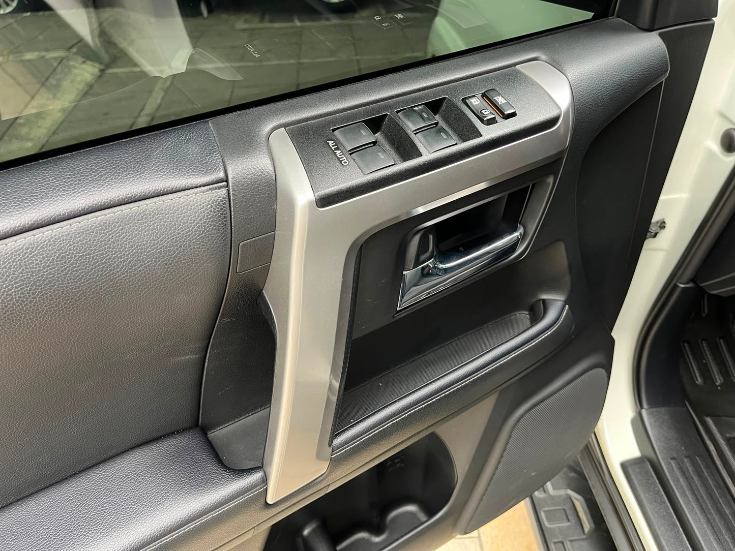 Toyota 4Runner SR5 Modelo 2023
