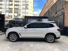 Cargar imagen en el visor de la galería, BMW X3 xDrive30I Modelo 2021

