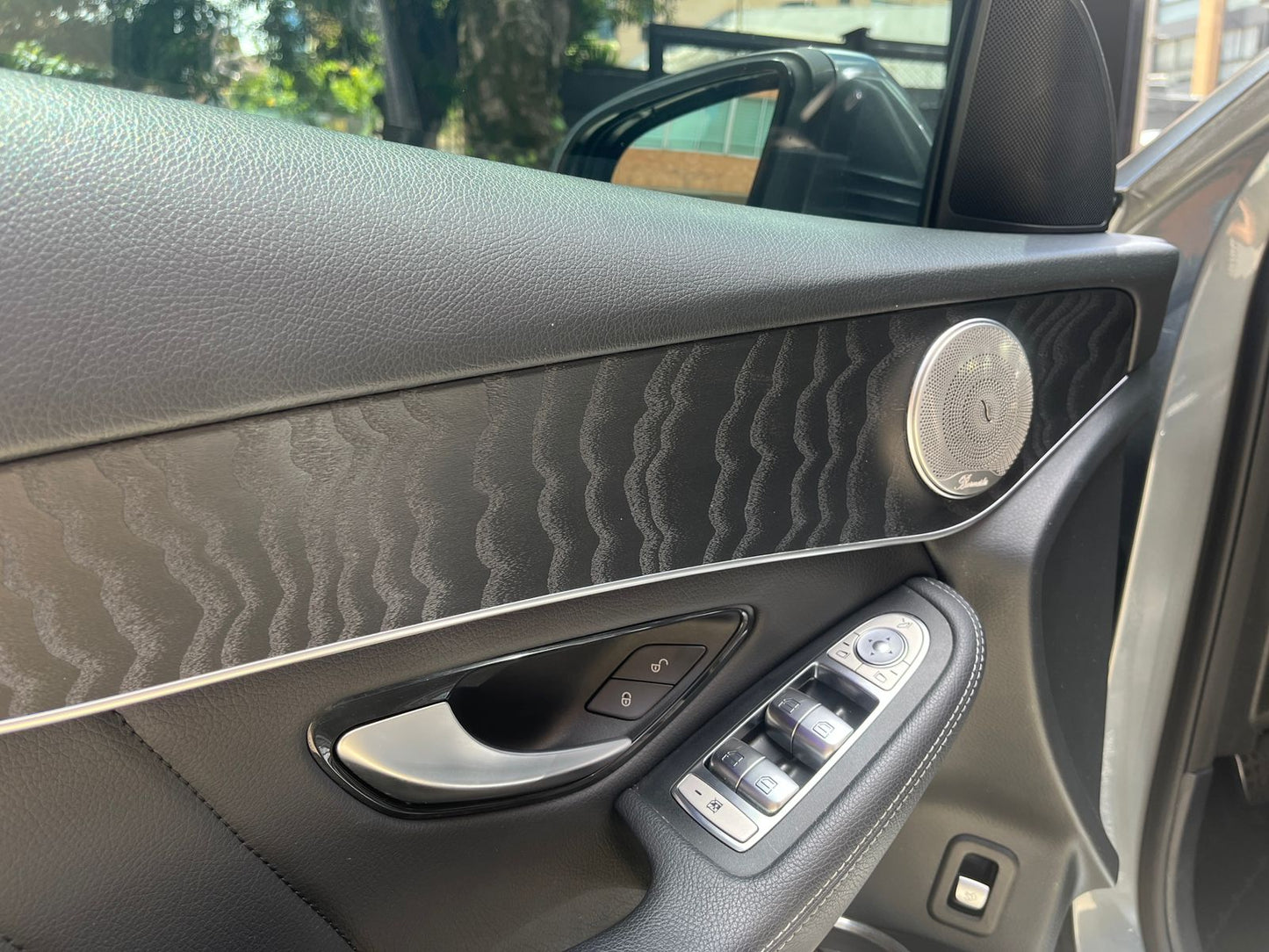 Mercedes-Benz GLC 300e Modelo 2022 - Autos 93
