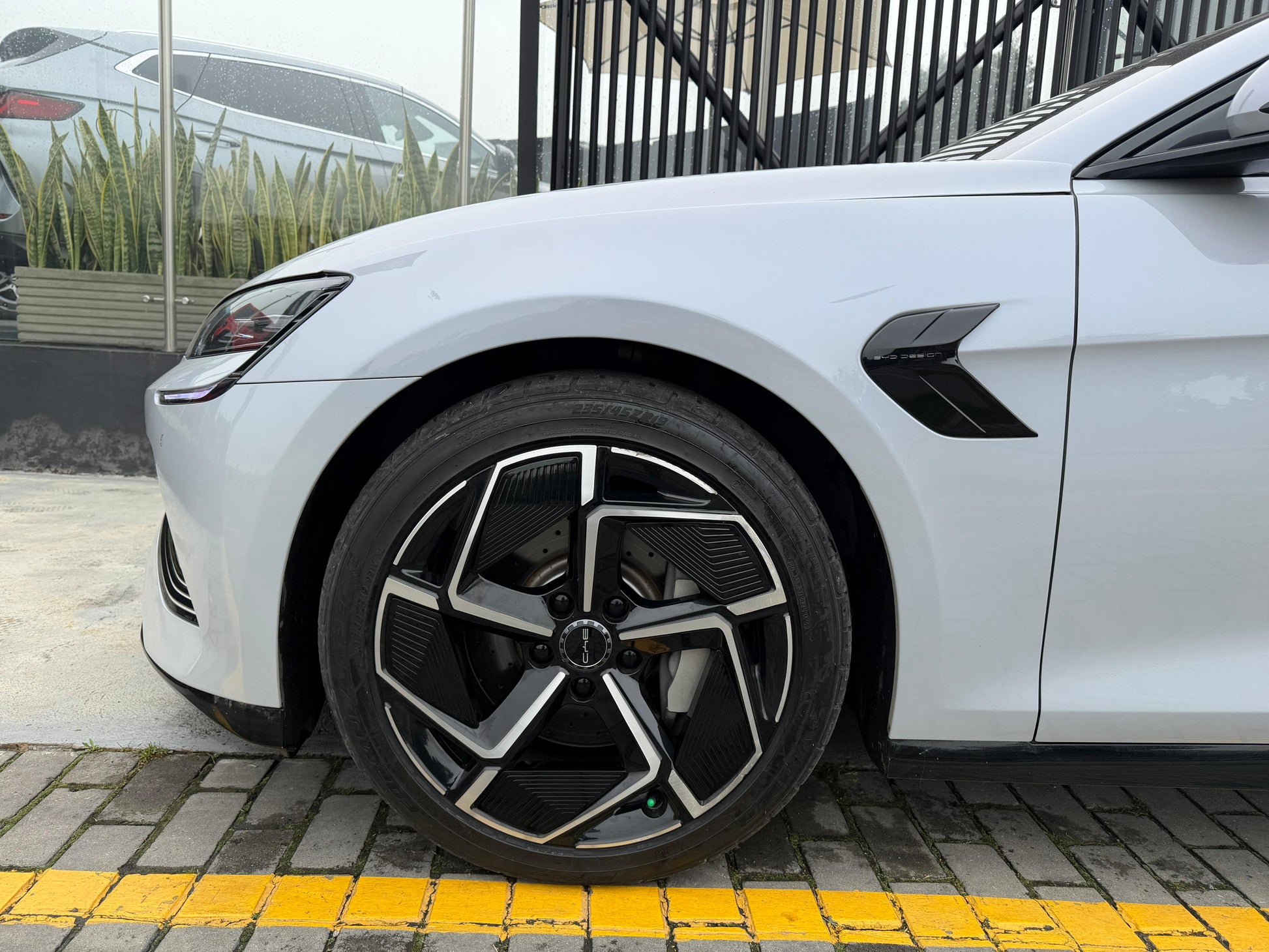 BYD SEAL Performance 3.8s Modelo 2024 - Autos 93