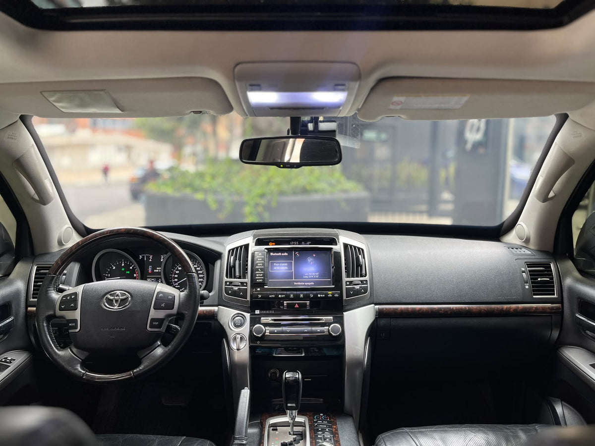 Toyota Land Cruiser 200 Modelo 2013 Blindada