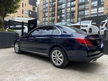 Cargar imagen en el visor de la galería, Mercedes-Benz C180 Modelo 2019
