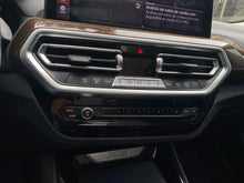 Cargar imagen en el visor de la galería, BMW X3 xDrive30I Modelo 2024
