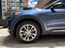 Cargar imagen en el visor de la galería, Ford Explorer XLT Modelo 2020
