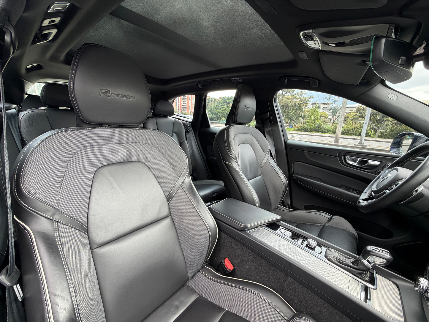 Volvo XC60 T5 R-Design Polestar AWD Modelo 2020