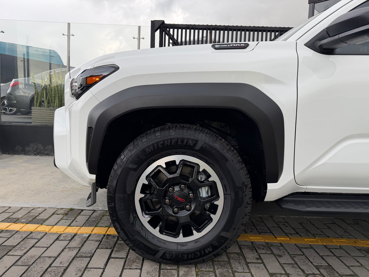 Toyota 4Runner TRD Off Road Hybrid Modelo 2025