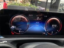 Cargar imagen en el visor de la galería, Mercedes-Benz A200 Hatchback Modelo 2022
