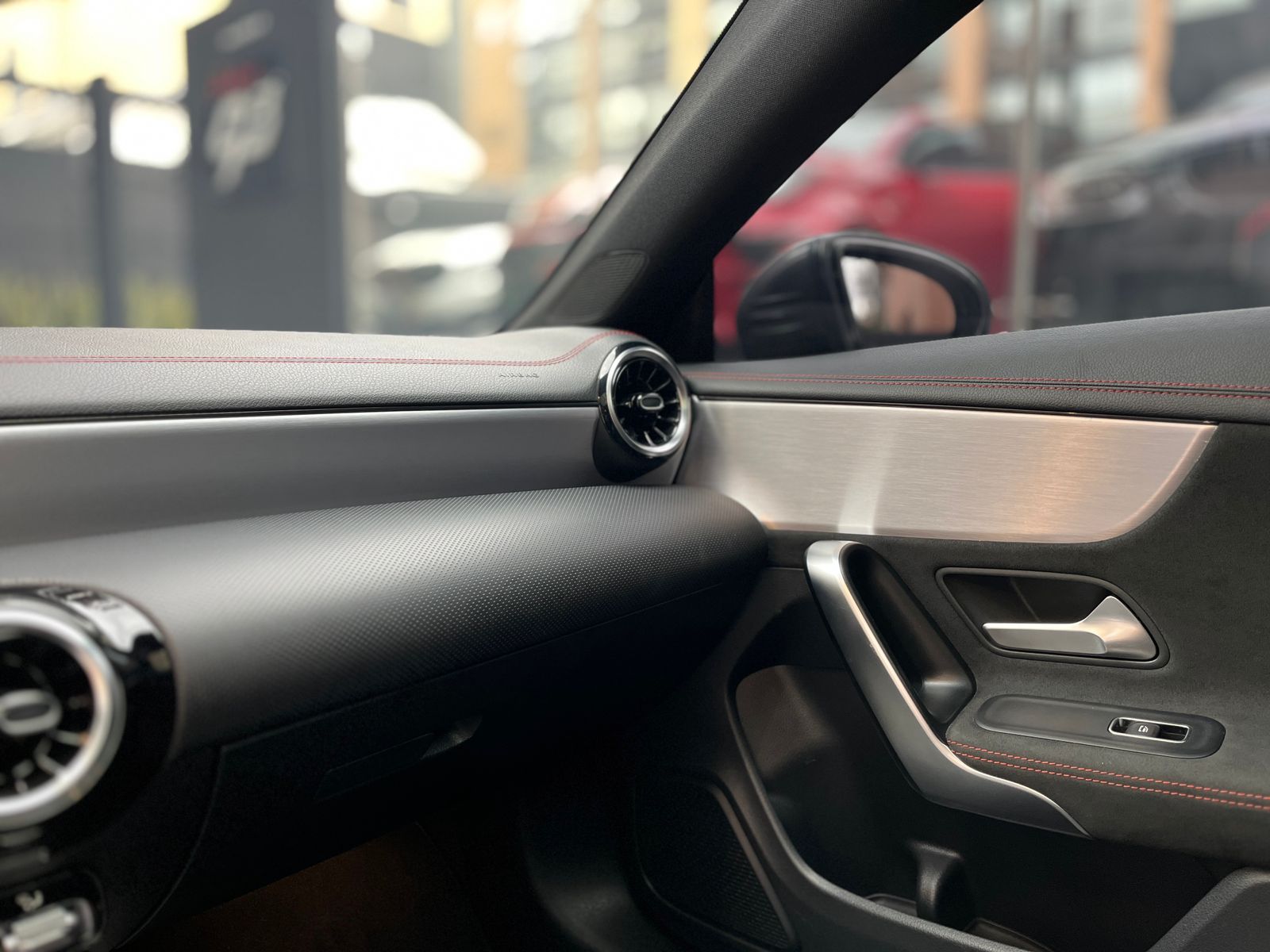 Mercedes-Benz CLA 180 Modelo 2020 - Autos 93