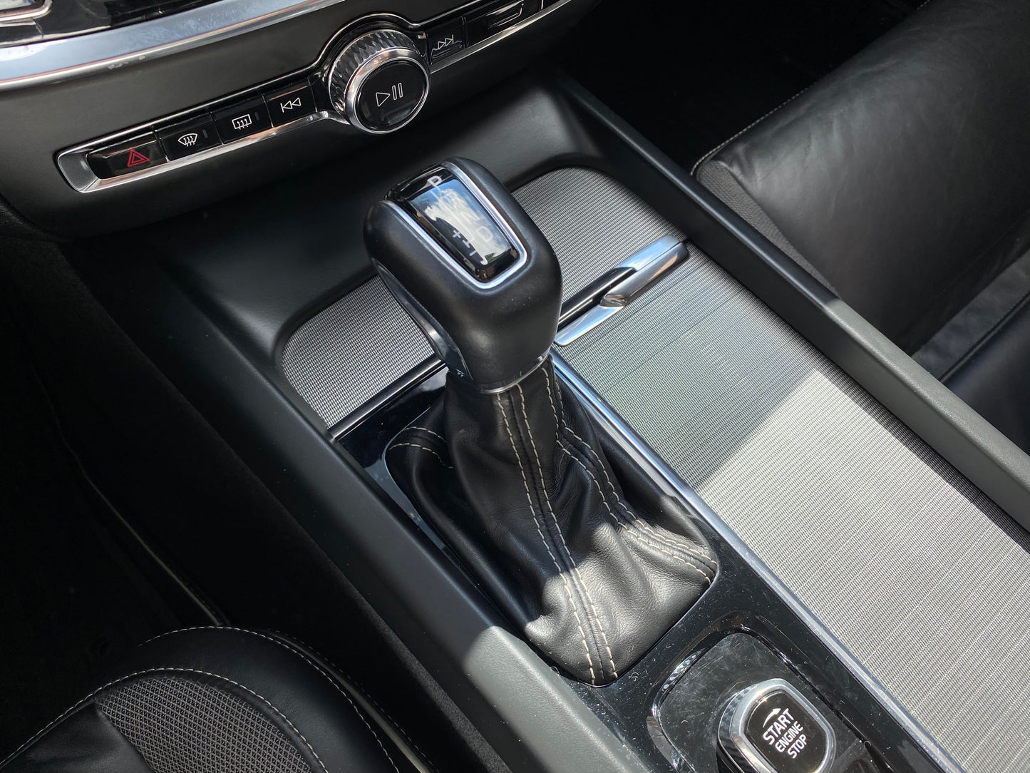 Volvo S60 T5 R-Design Modelo 2021 - Autos 93