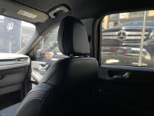 Cargar imagen en el visor de la galería, Ford Escape ST Line Híbrida Modelo 2023
