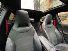 Cargar imagen en el visor de la galería, Mercedes-Benz AMG A35 4MATIC Modelo 2022
