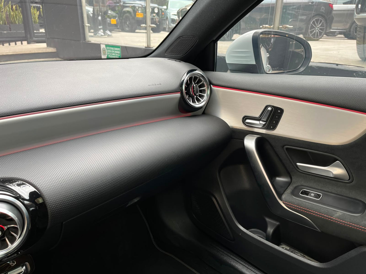 Mercedes-Benz A35 AMG 4MATIC Modelo 2023