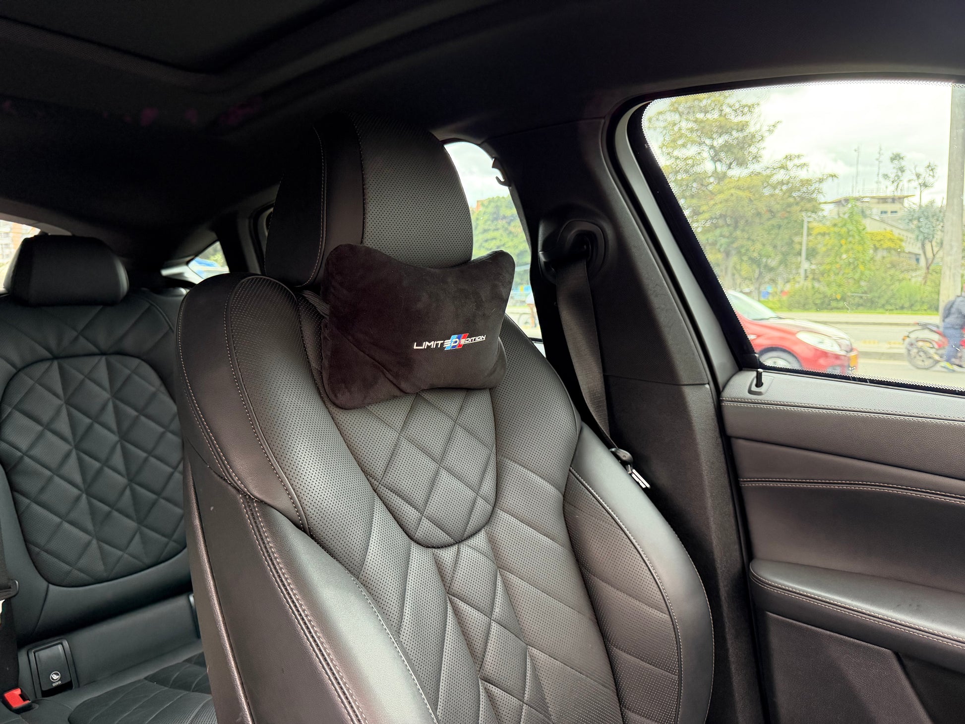 BMW X6 xDrive40i Blindada Modelo 2023 - Autos 93