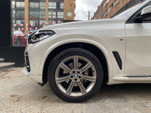 Cargar imagen en el visor de la galería, BMW X5 xDrive40I Modelo 2020
