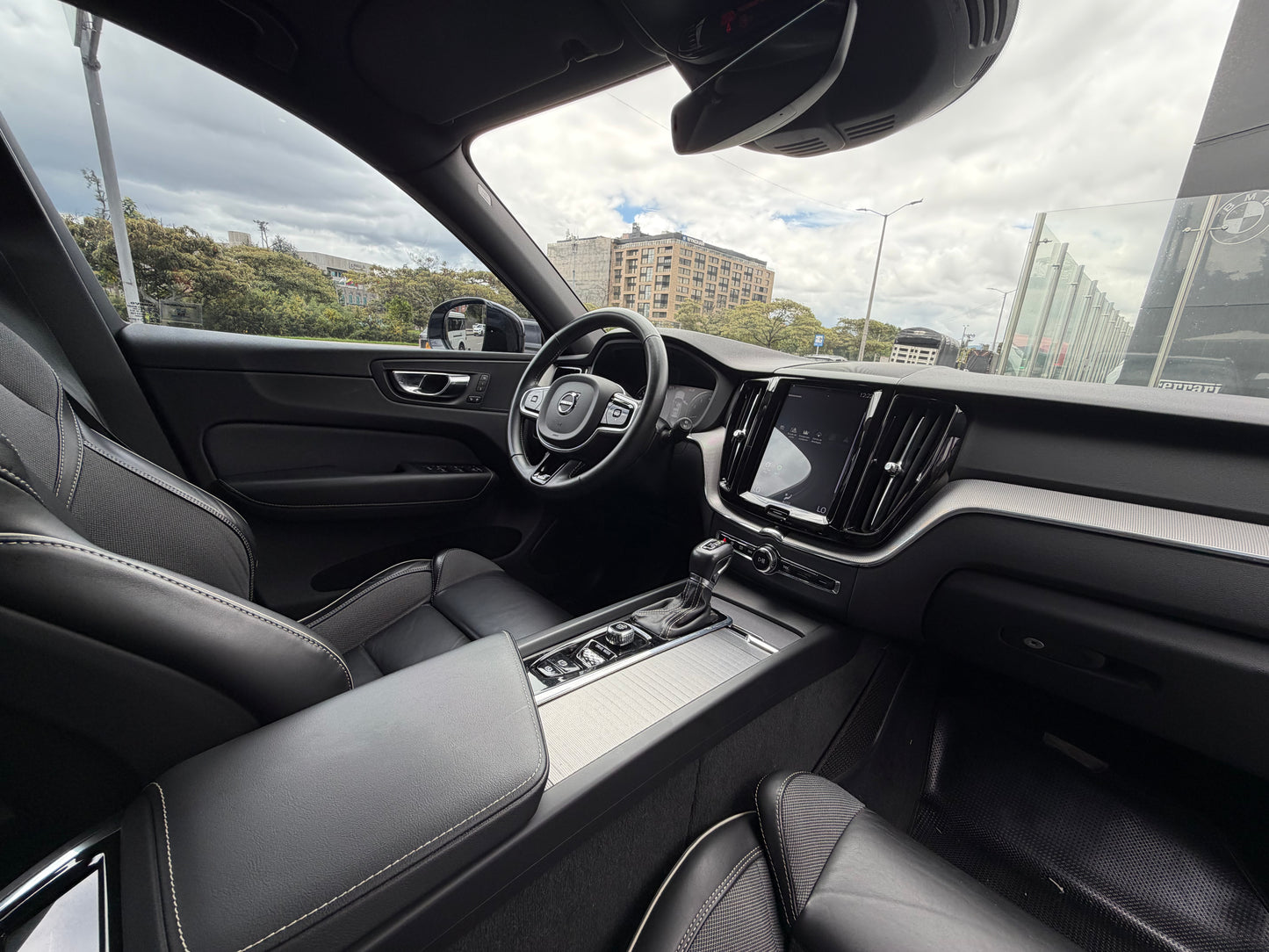 Volvo XC60 T5 R-Design Polestar AWD Modelo 2020