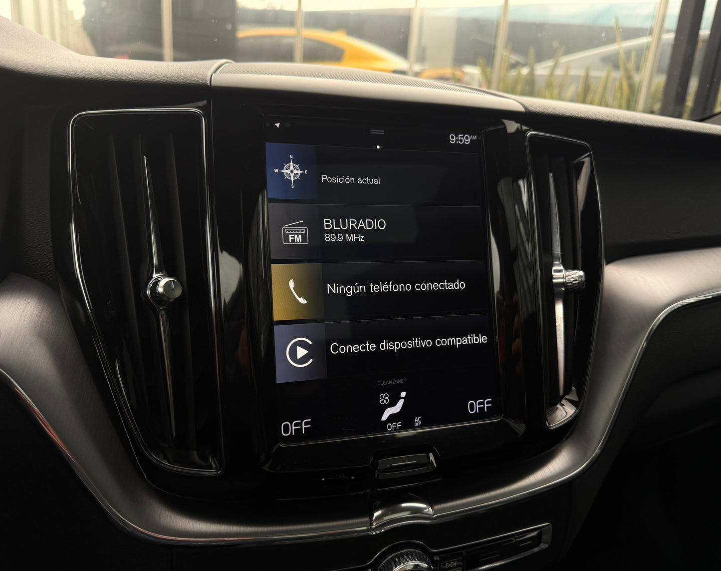 Volvo XC-60 T5 AWD Modelo 2020 - Autos 93