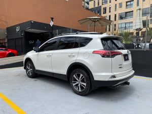 Toyota RAV4 Street Modelo 2017