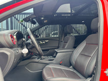 Cargar imagen en el visor de la galería, Chevrolet Blazer RS Modelo 2022
