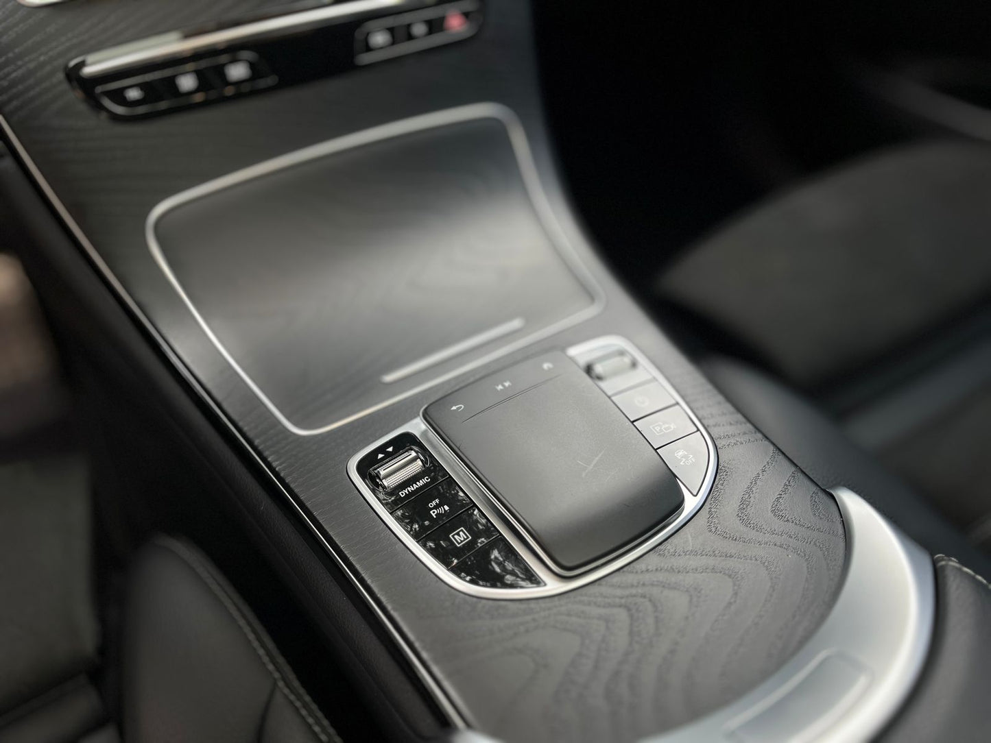 Mercedes-Benz GLC 300e 4MATIC Modelo 2022