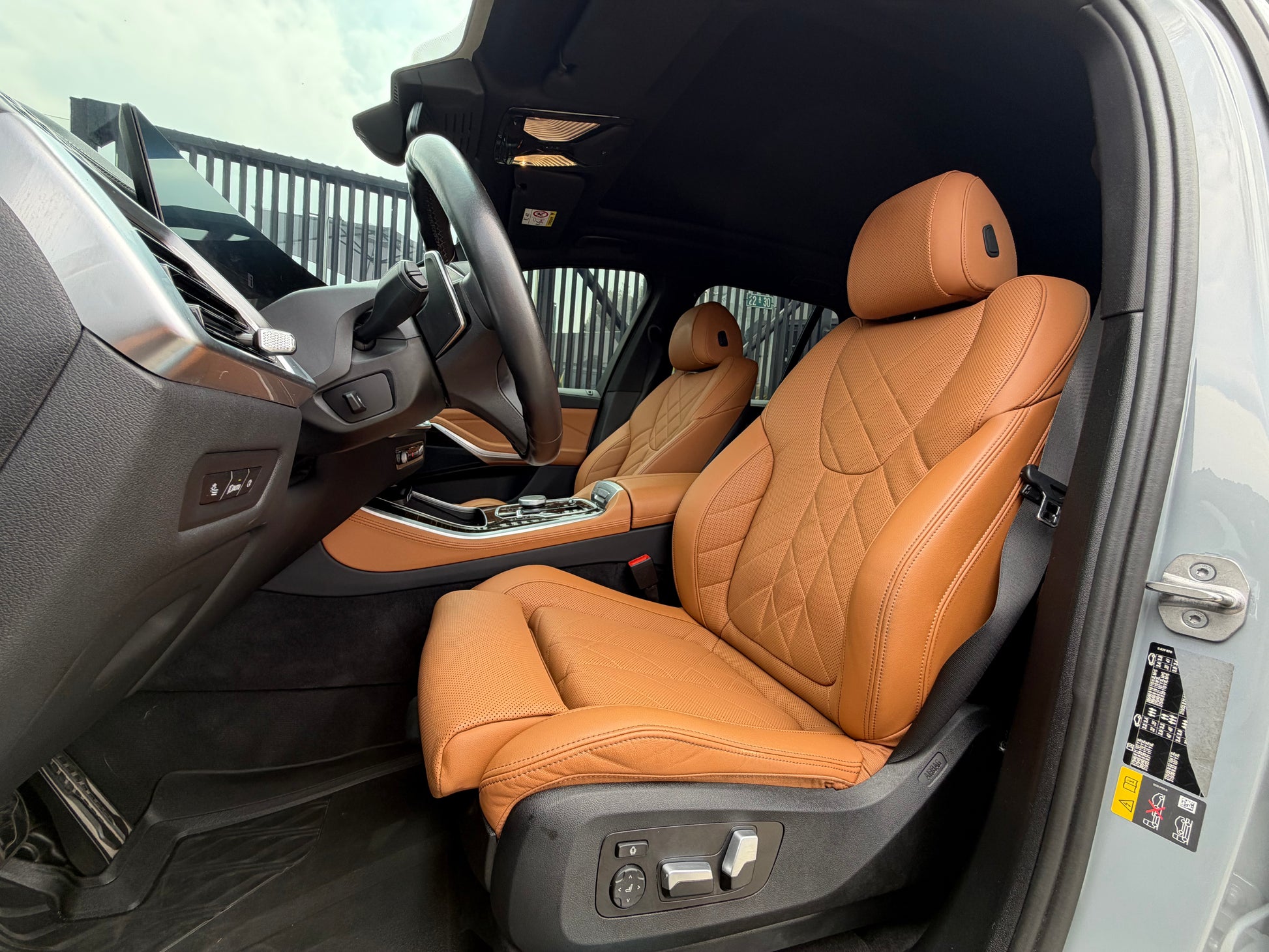 BMW X5 xDrive50e M Modelo 2024 - Autos 93