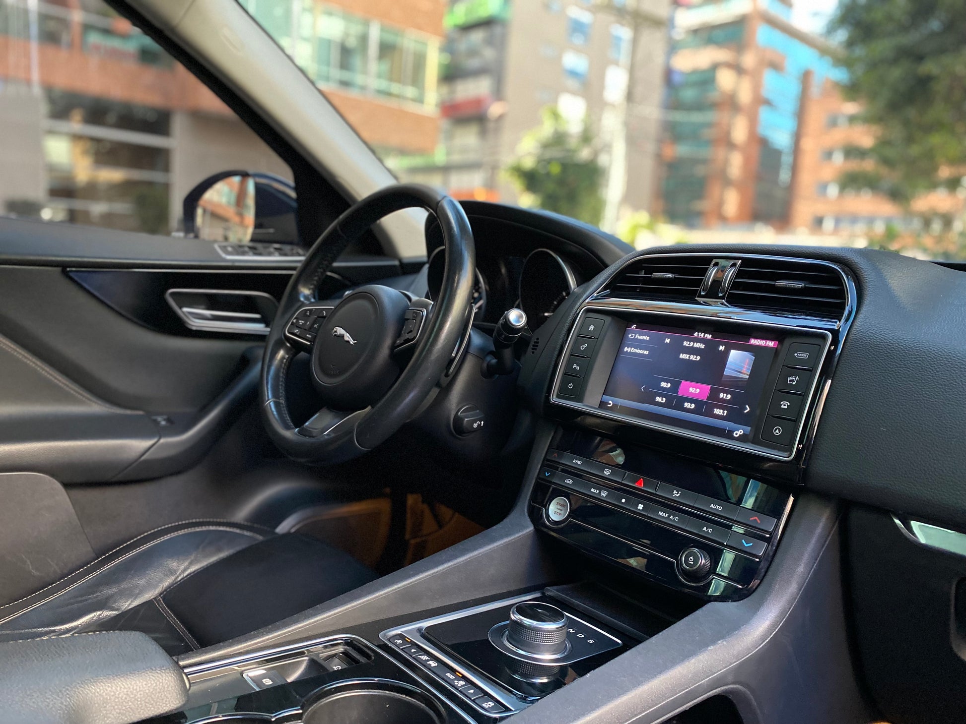 Jaguar F Pace Prestige Modelo 2017 - Autos 93