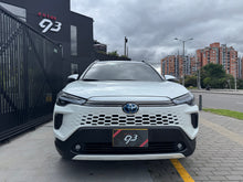 Cargar imagen en el visor de la galería, Toyota Corolla Cross Híbrida SEG Modelo 2026
