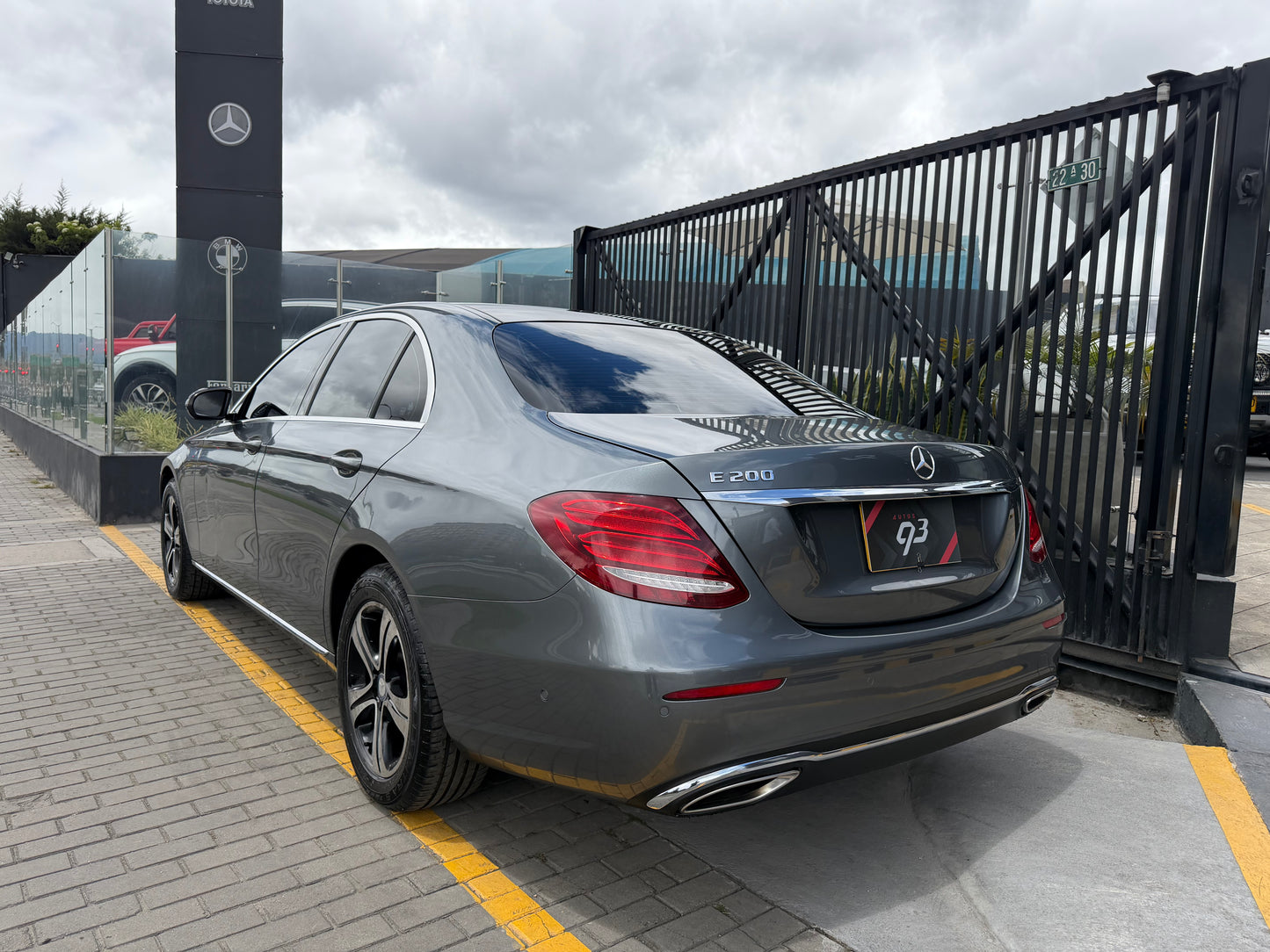 Mercedes Benz E200 Modelo 2017 - Autos 93