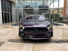 Cargar imagen en el visor de la galería, Mercedes-Benz AMG A35 4MATIC Modelo 2022
