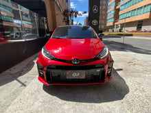 Cargar imagen en el visor de la galería, Toyota GR Yaris Modelo 2024
