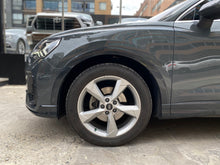 Cargar imagen en el visor de la galería, AUDI Q3 SportBack 35 TFSI Modelo 2022
