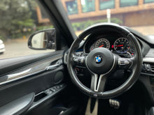 Cargar imagen en el visor de la galería, BMW X6 M Modelo 2018
