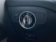 Cargar imagen en el visor de la galería, Mercedes-Benz GLA 200 Modelo 2018
