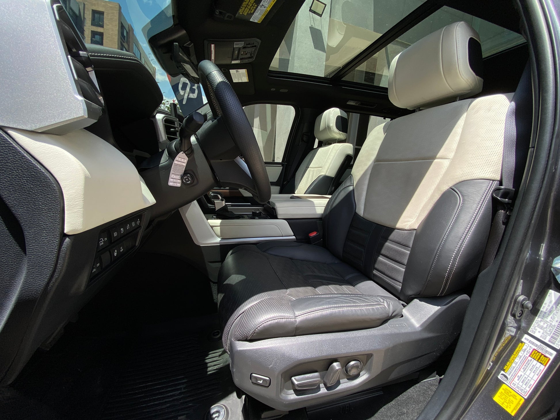 Toyota Sequoia Capstone Hibrida Modelo 2026 (IMPORTACIÓN) - Autos 93