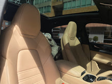 Cargar imagen en el visor de la galería, Porsche Cayenne Coupe Modelo 2022
