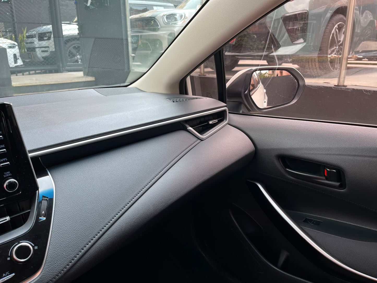Toyota Corolla XEI Hybrid Modelo 2020