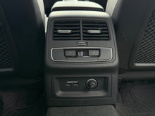 Cargar imagen en el visor de la galería, Audi A4 MHEV - Autos 93

