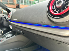 Cargar imagen en el visor de la galería, Audi S3 Sportback Modelo 2018
