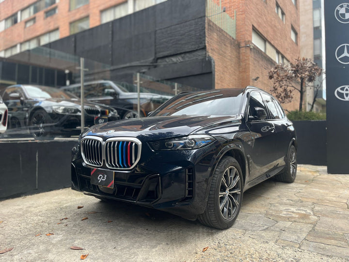 BMW X5 xDrive40i Versión M Modelo 2024 - Autos 93