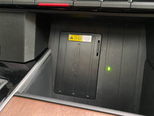 Cargar imagen en el visor de la galería, Toyota Sequoia Capstone Hibrida Blindada Modelo 2024
