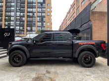 Cargar imagen en el visor de la galería, Ford F150 Raptor Modelo 2023
