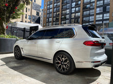 Cargar imagen en el visor de la galería, BMW X7 xDrive40I Modelo 2020
