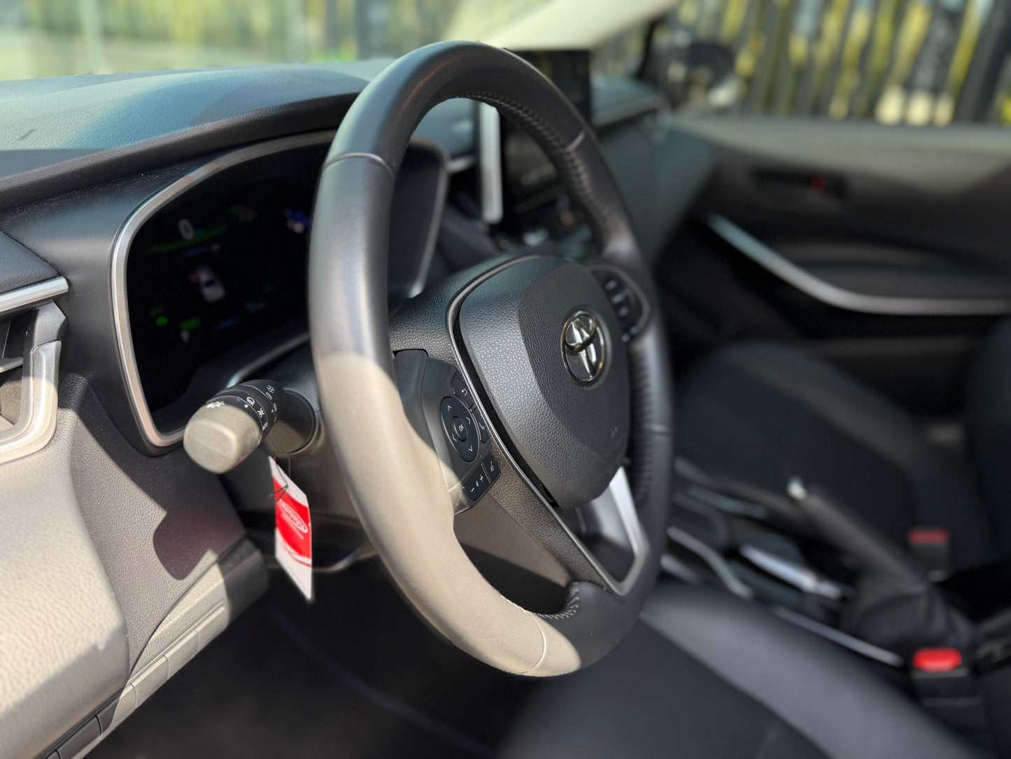 Toyota Corolla XEi Hybrid Modelo 2024 - Autos 93